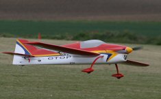 RC electric model landing